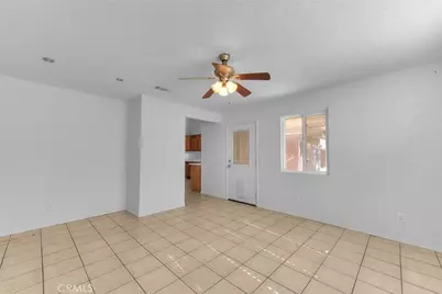 13184 Cardinal, Victorville, CA 92392 - Photo 40