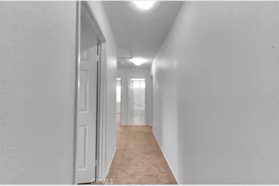 13184 Cardinal Road, Victorville, CA 92392 - Photo 16