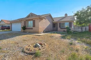 13184 Cardinal Rd, Victorville, CA 92392 - Photo 2