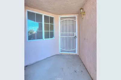 13184 Cardinal, Victorville, CA 92392 - Photo 6