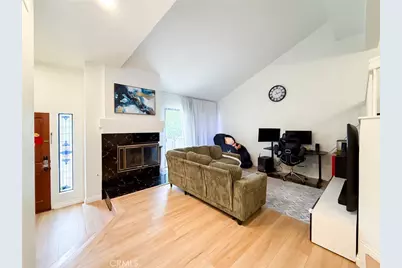 33 Wildflower Place, Phillips Ranch, CA 91766 - Photo 6