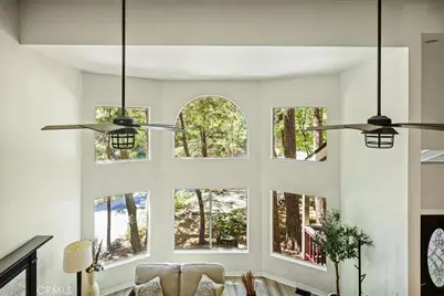28670 Shenandoah Drive, Lake Arrowhead, CA 92352 - Photo 36