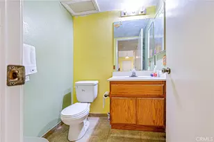 16234 Jasmine, Victorville, CA 92395 - Photo 10