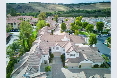 243 Seacountry Ln, Rancho Santa Margarita, CA 92688 - Photo 2
