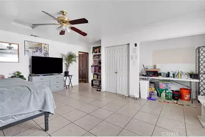 12669 Cypress  Ave, Victorville, CA 92395 - Photo 30