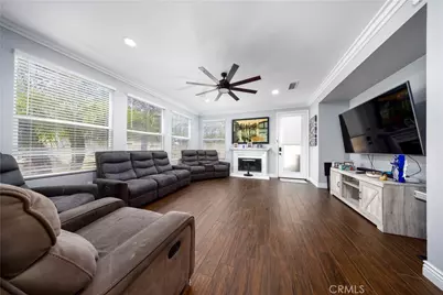 5457 Martingale Way, Fontana, CA 92336 - Photo 10