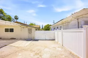 107 S Center St, Redlands, CA 92373 - Photo 20