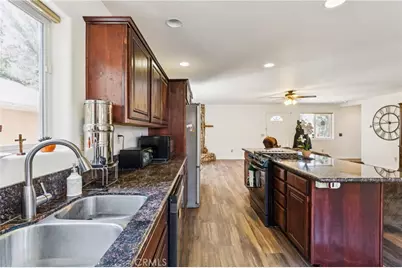 879 Spruce Lane, Sugarloaf, CA 92386 - Photo 14