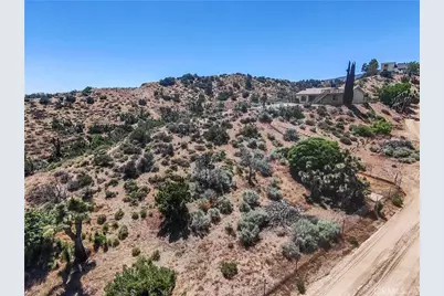 8451 Zohra Canyon Rd, Pinon Hills, CA 92372 - Photo 30