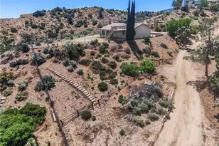 8451 Zohra Canyon Rd, Pinon Hills, CA 92372 - Photo 28