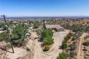 8451 Zohra Canyon Rd, Pinon Hills, CA 92372 - Photo 46