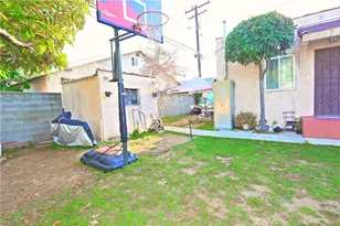 3738 E 55th St, Maywood, CA 90270 - Photo 22