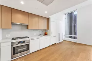 877 Francisco St, Los Angeles, CA 90017 - Photo 6