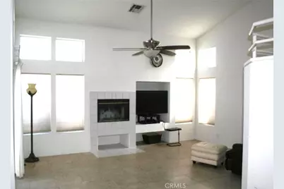 2767 Redington, Palmdale, CA 93551 - Photo 4