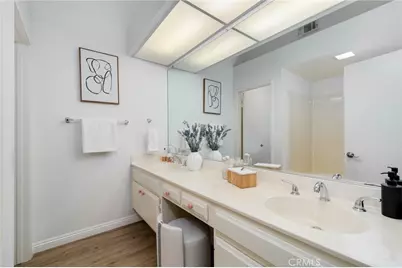 6075 E Montefino, Anaheim, CA 92807 - Photo 14