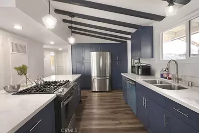320 E 81st, Los Angeles, CA 90003 - Photo 6