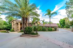 580 W 26th St, Upland, CA 91784 - Photo 2