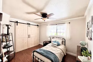 21104 Rosedell Dr, Saugus, CA 91350 - Photo 34
