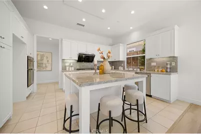 60 Quentin, Irvine, CA 92620 - Photo 8