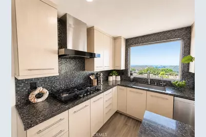 9 Olympus, Irvine, CA 92603 - Photo 24