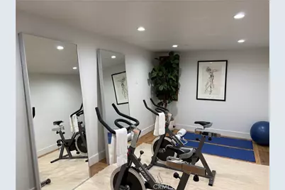 122 Patrician Way, Pasadena, CA 91105 - Photo 22