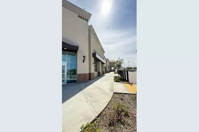 35946 Winchester, Winchester, CA 92596 - Photo 6