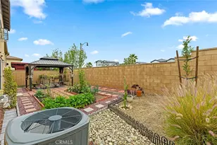 7568 Sleepy Creek, Fontana, CA 92336 - Photo 42