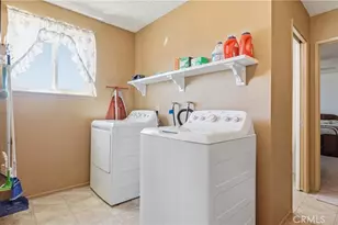 21404 Baldwin, California City, CA 93505 - Photo 20