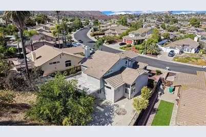 39607 Via Dominique, Murrieta, CA 92563 - Photo 48