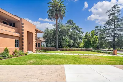 802 Michigan Boulevard, Pasadena, CA 91107 - Photo 12