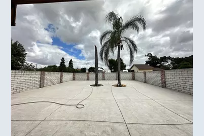 16536 Filbert, Fontana, CA 92335 - Photo 40