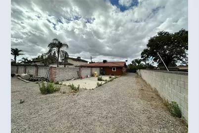16536 Filbert, Fontana, CA 92335 - Photo 48