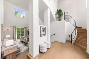 100 Country Club Dr, Burbank, CA 91501 - Photo 10