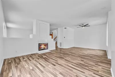 678 Azure Lane #5, Corona, CA 92879 - Photo 4