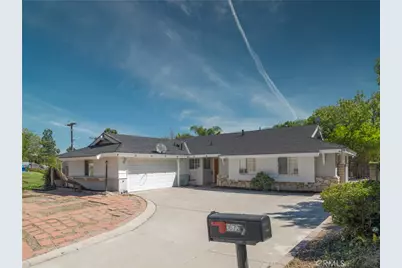 20672 Buckland Dr, Walnut, CA 91789 - Photo 2