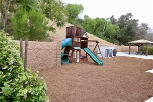 1330 Waterbrook, Walnut, CA 91789 - Photo 40