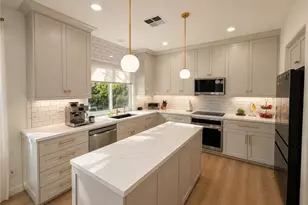 27925 Periwinkle Ln, Valencia, CA 91354 - Photo 6