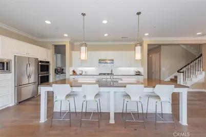 572 E Vosburg Drive, Azusa, CA 91702 - Photo 2