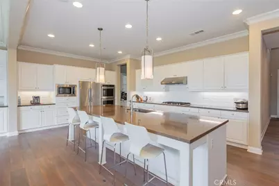 572 E Vosburg Drive, Azusa, CA 91702 - Photo 8