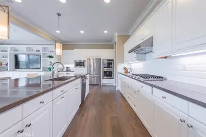 572 E Vosburg Drive, Azusa, CA 91702 - Photo 4