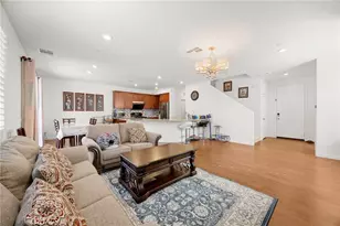 17687 Comfrey Dr, San Bernardino, CA 92407 - Photo 8