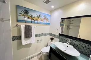 284 S Madison, Pasadena, CA 91101 - Photo 24