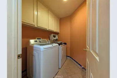 18493 Stonegate, Rowland Heights, CA 91748 - Photo 16