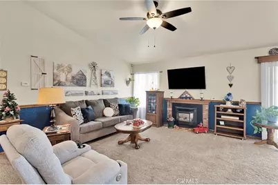 14577 Desert Rose, Adelanto, CA 92301 - Photo 10