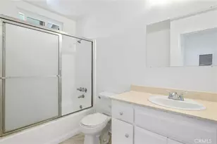 426 Newport, Long Beach, CA 90814 - Photo 12