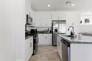 16651 Snowdrop, Fontana, CA 92336 - Photo 8