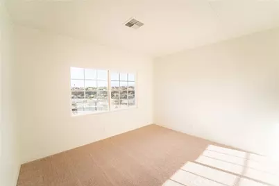 13560 Nassau Drive, Victorville, CA 92395 - Photo 14