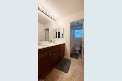 7143 Leighton Drive, Eastvale, CA 92880 - Photo 8