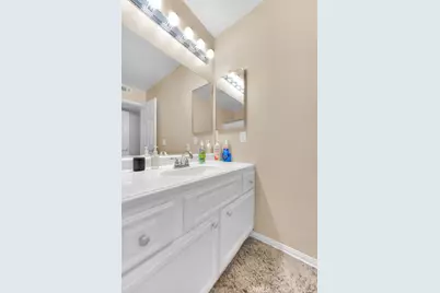 760 Rimpau #102, Corona, CA 92879 - Photo 18