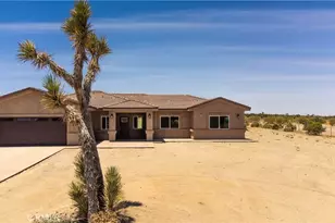 11462 Prado, Pinon Hills, CA 92372 - Photo 10